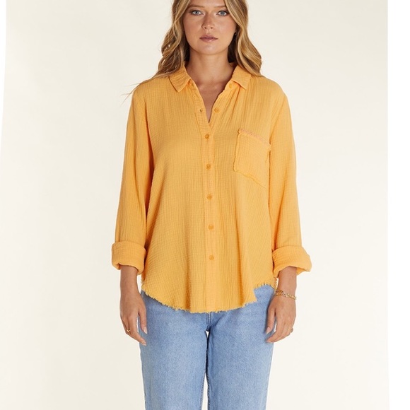 🆕 MODODOC • Gauzy Button-Up - Picture 4 of 7